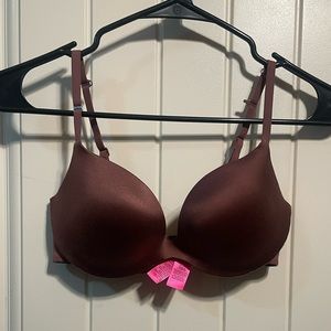 Body Kiss Push-Up Plunge Bra